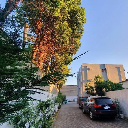 Klerichi Hotel 地拉那 外观 照片